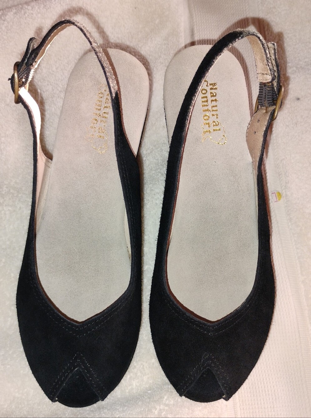 Naturalizer Black Suede Slingback Sandals with Cushioned Footbed